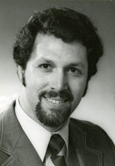 Photograph of Rabbi Robert L. Kravitz